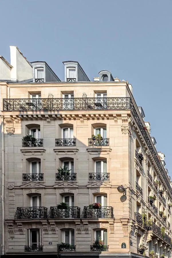 Grand Pigalle Experimental