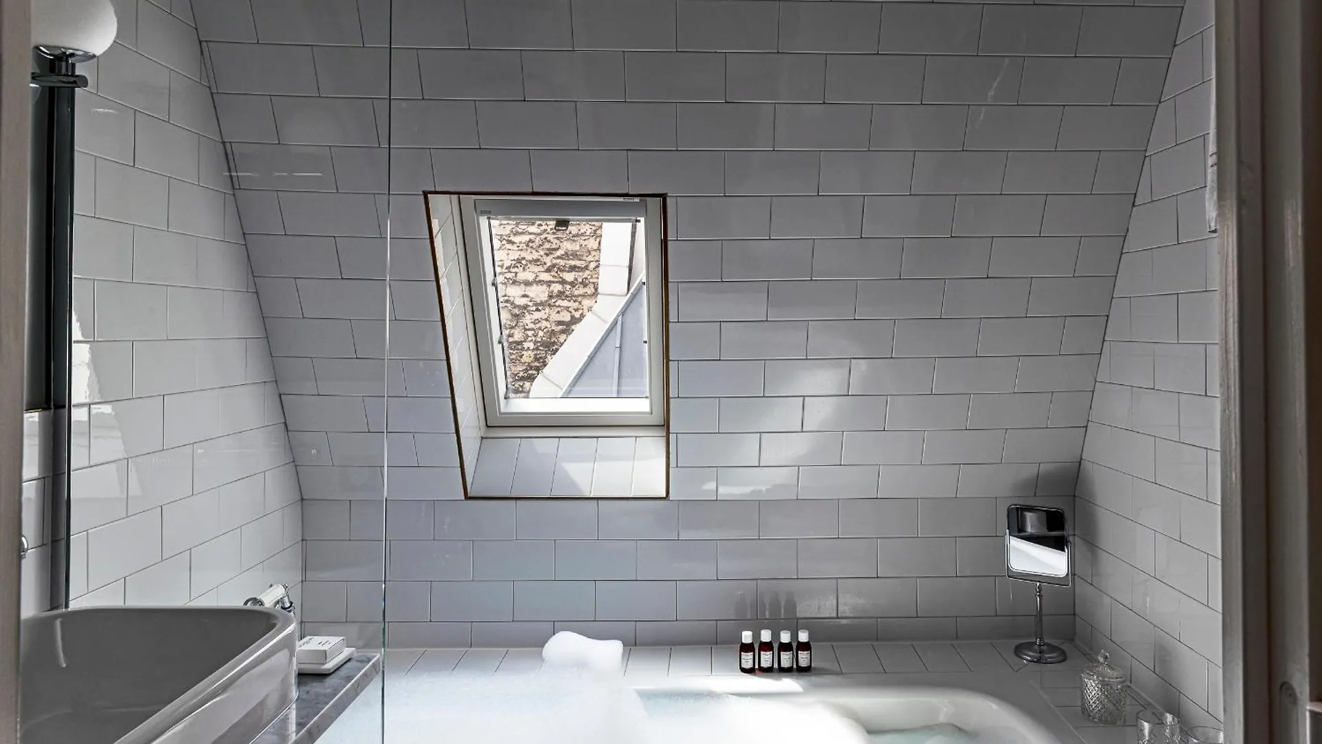 Grand Pigalle Experimental Hotel